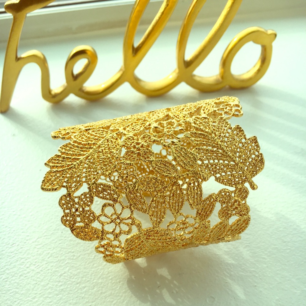 Stella & Dot Floral Cuff Bracelet